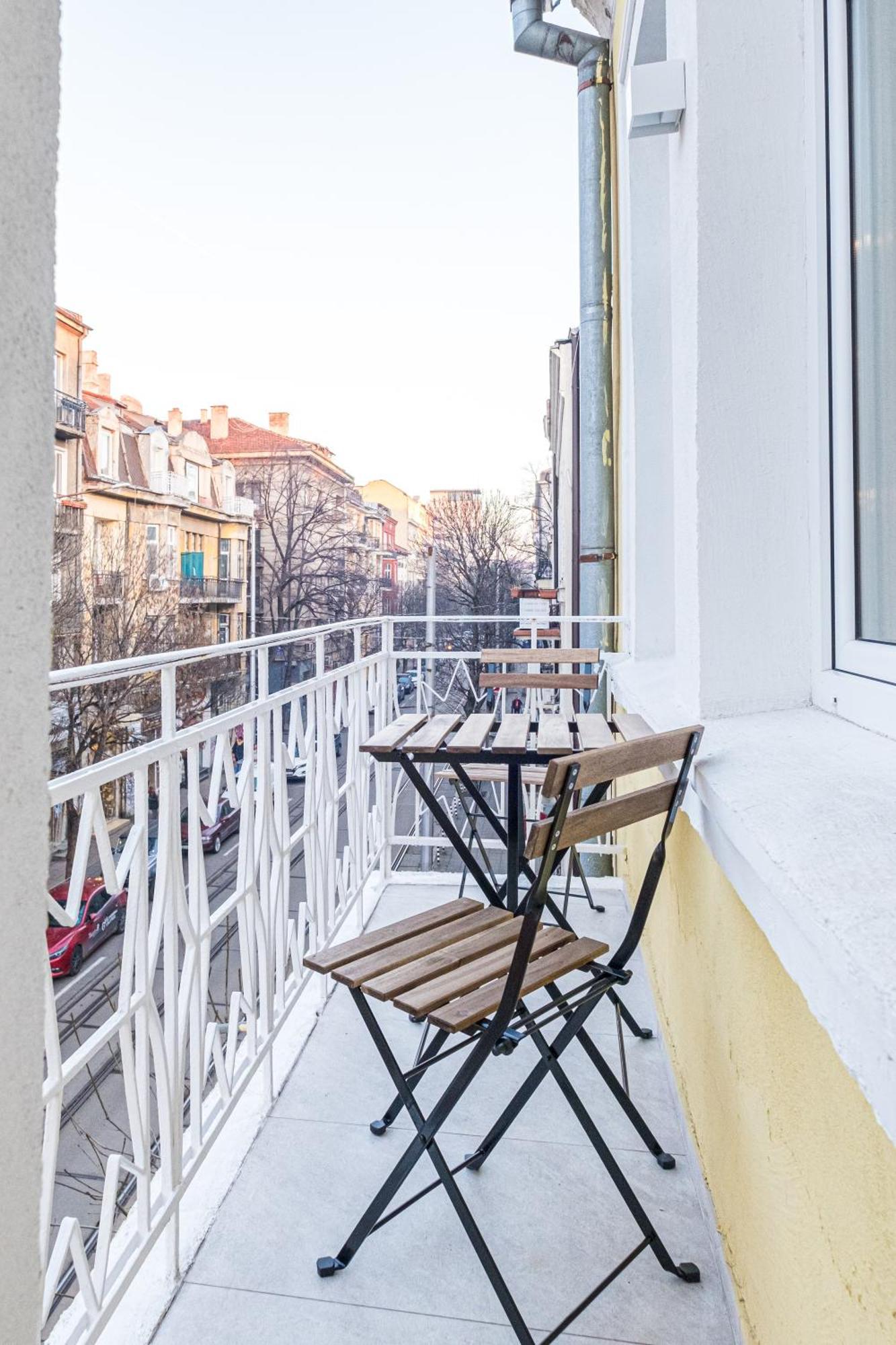 North 21 - Brand New Modern 1Bd Apt In Sofia Center By Flat Mаnager エクステリア 写真
